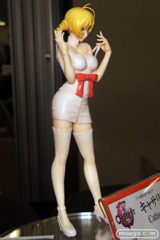 Illustration for article titled Catherine Returns in Figure Form, But Cannot Out-Sexy Her Former Self